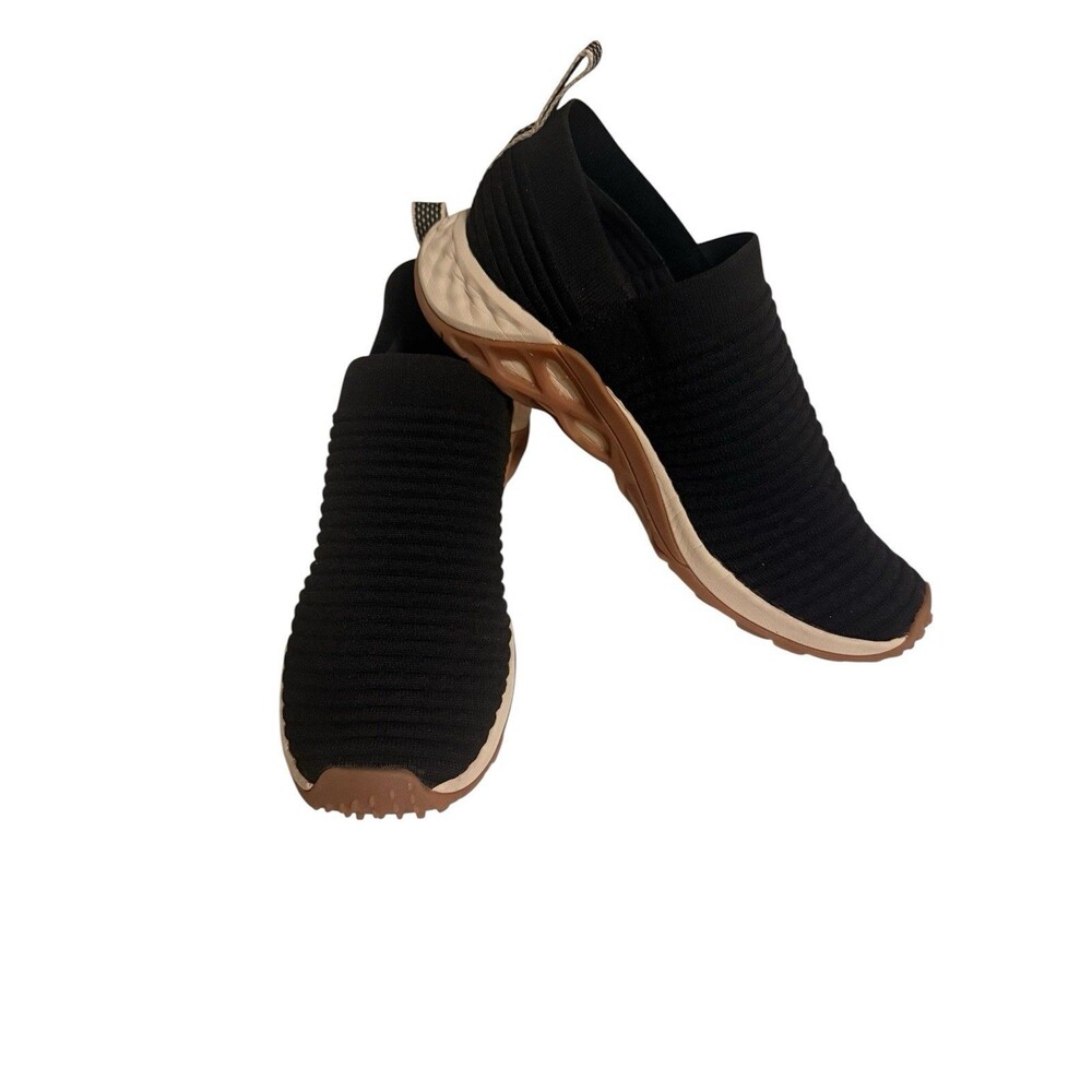 Merrill Women’s Black Range Laceless AC Slip On Shoes. Size 8